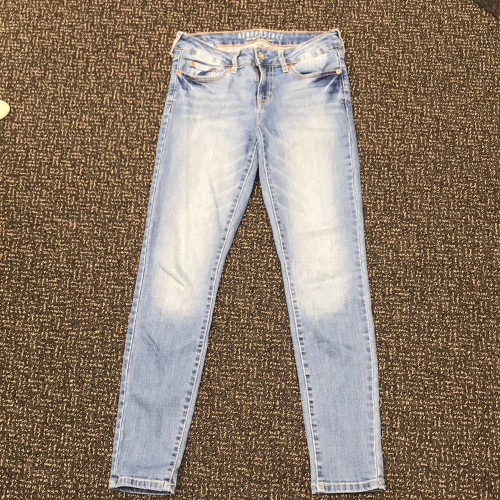 light wash jeans
